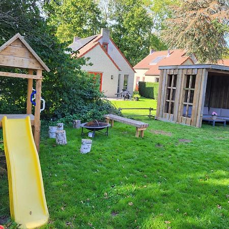 7 Person House With Garden, Firepit, Swimming Lake, Hammock, Child Friendly, In- And Outside Playground, Slide, And Great Coffee Ewijk Экстерьер фото